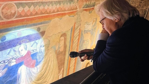 VITTORIO SGARBI Natività  Madri nell'Arte al Teatro Manzoni di Milano